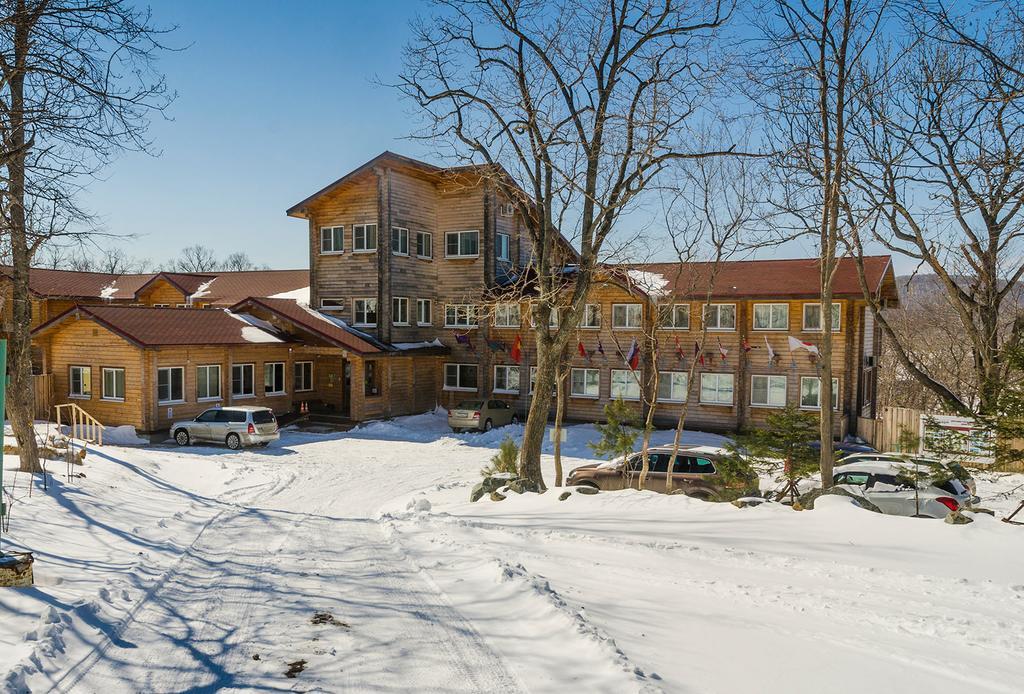 Novik Country Club Hotel Vladivostok Exterior photo